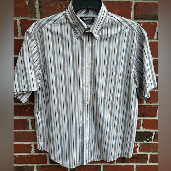 Roundtree & Yorke Other - Roundtree & Yorke Classics Mens Short Sleeve Button Down Shirt Striped Large
